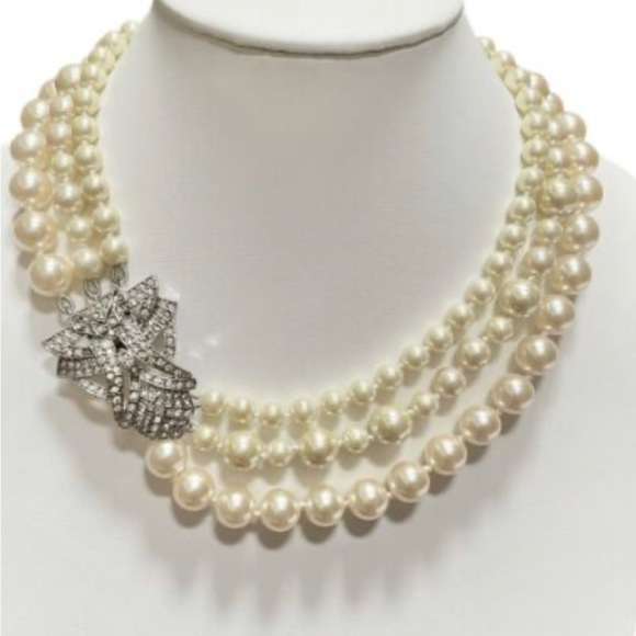 Stella & Dot Daisy Necklace - Picture 3 of 7